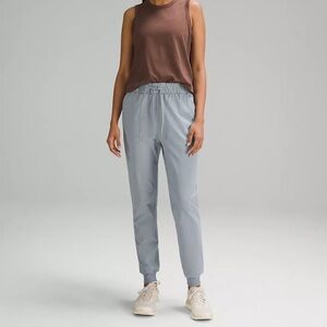 Lululemon High-Rise Jogger - Chambray